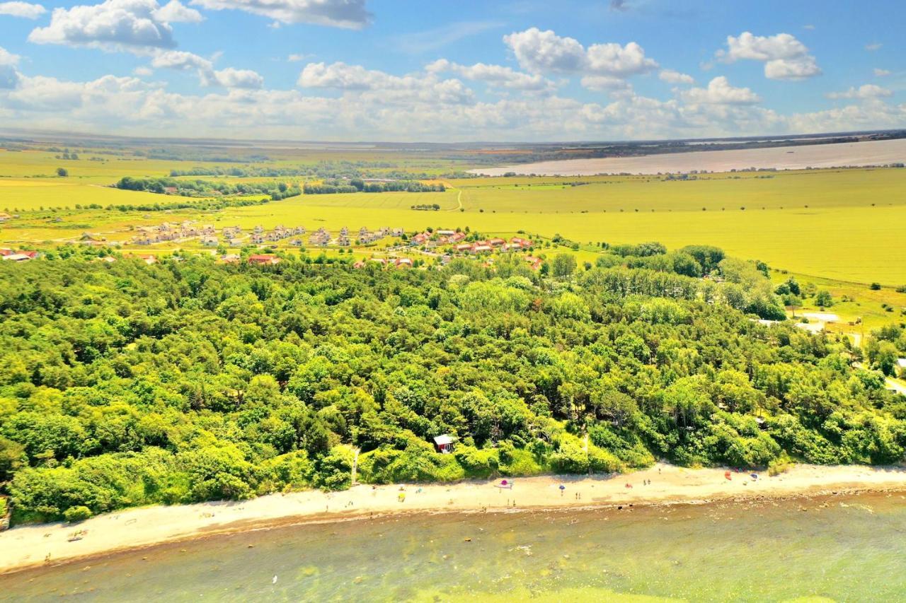 Strandnahe Ferienwohnung Ruegen Dranske Εξωτερικό φωτογραφία